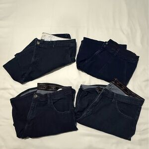 (4) Lee - Relaxed Fit - Dark Denim Jeans - Size 18